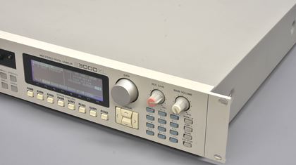 Akai-S3000XL with compact flash reader